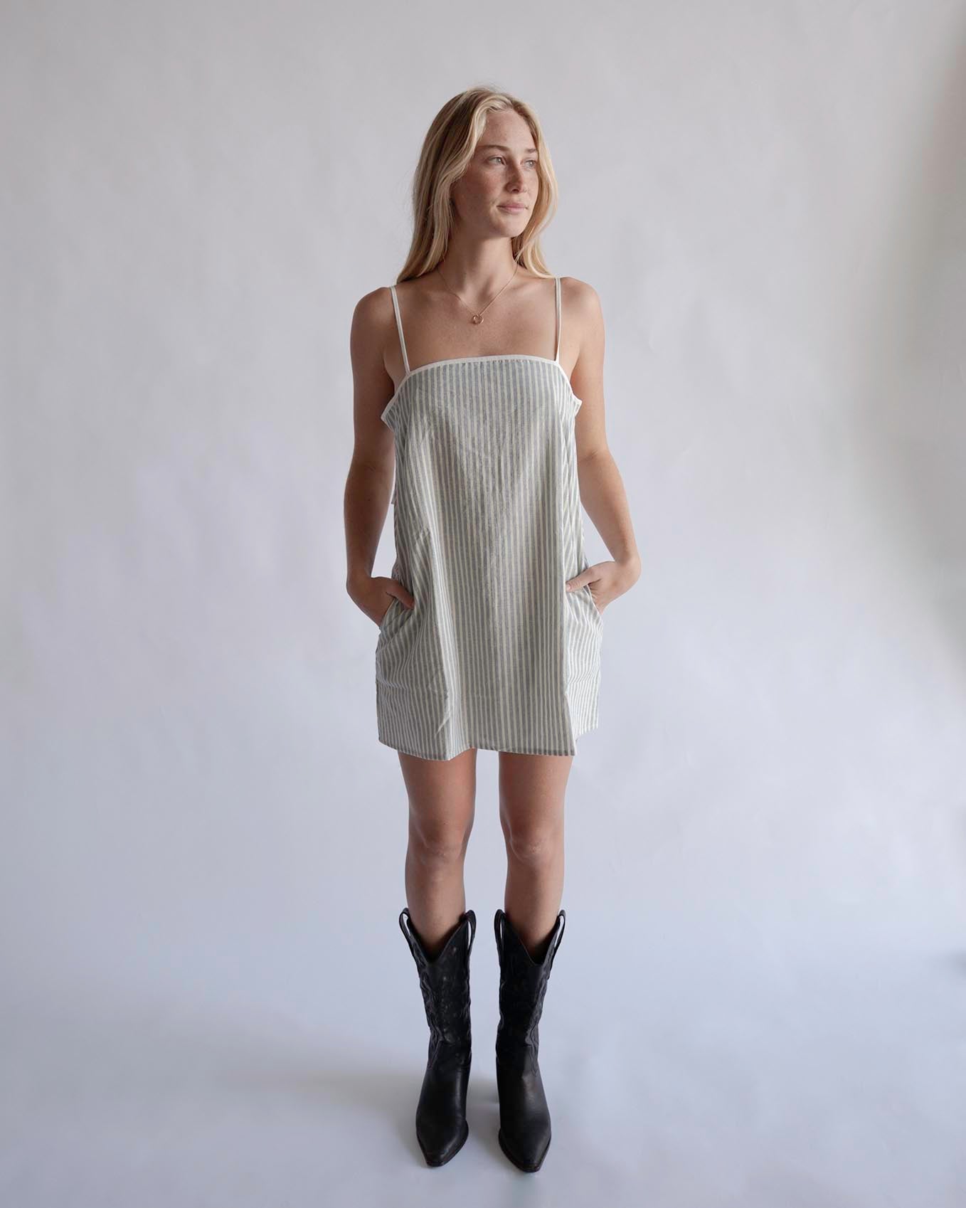 Bella dress