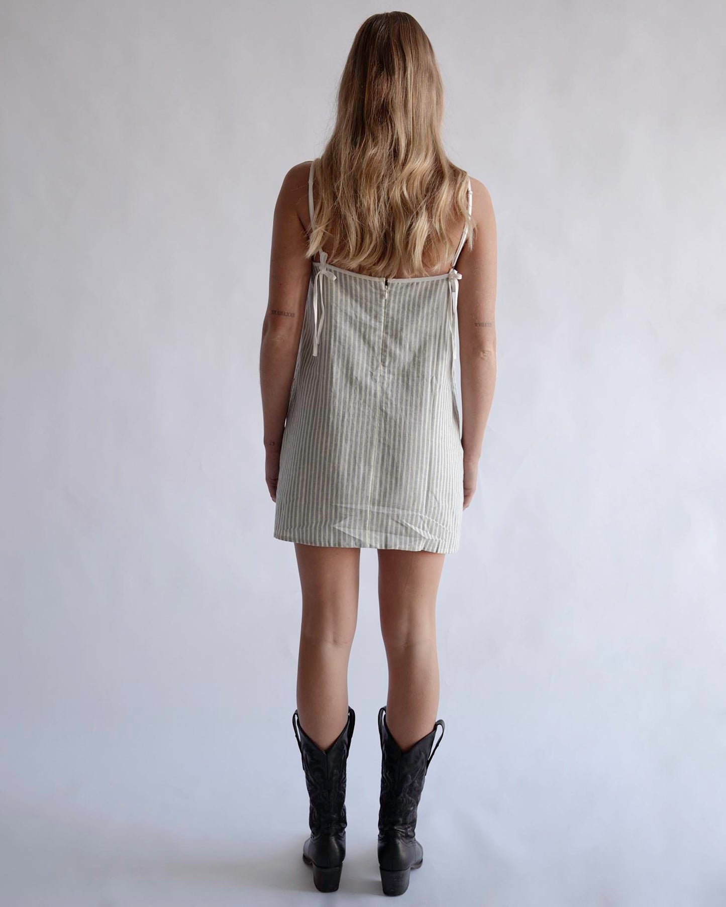 Bella dress