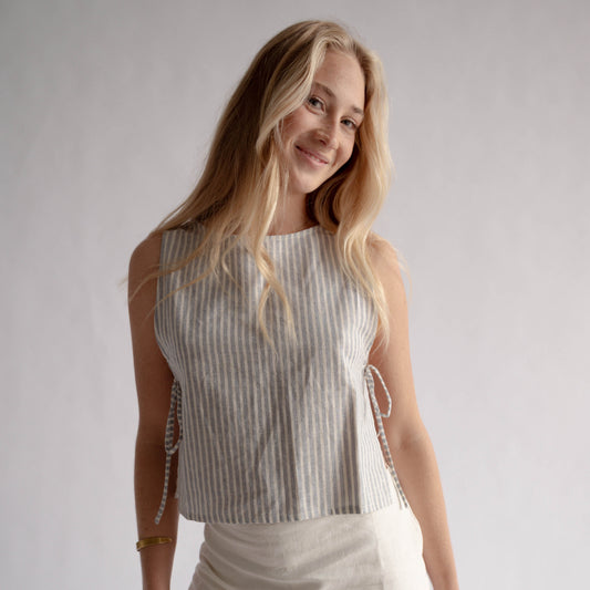 Brooke tie side top