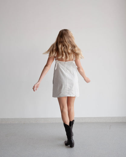 Bella dress