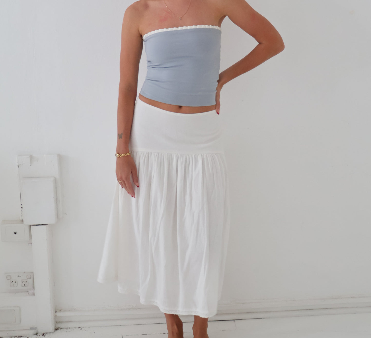 Mia Midi skirt (White)